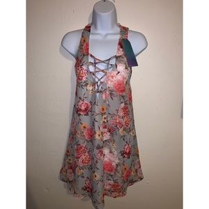 Floral criss cross